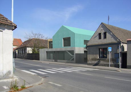 zákres z ulice